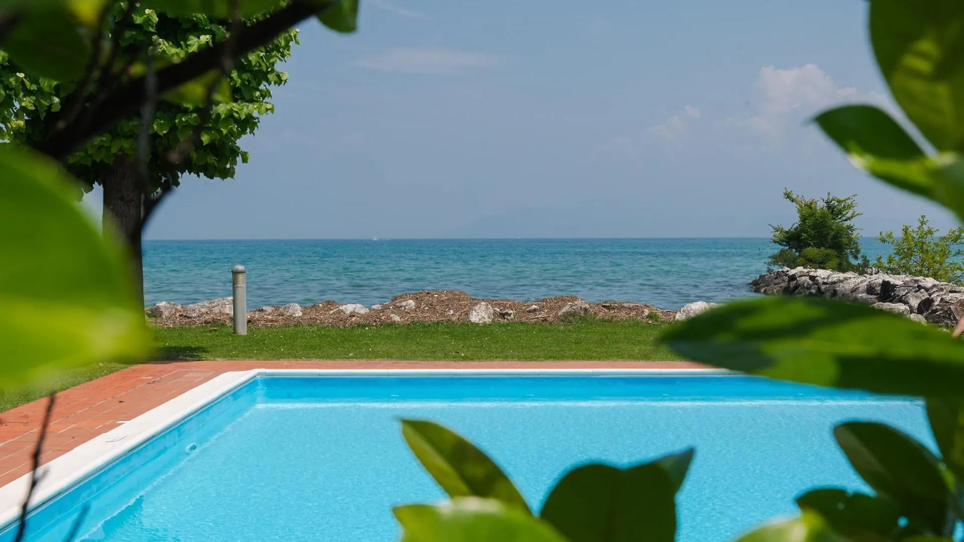 Timetofreedom Studio Privatstrand Mit Pool Sirmione 0*,