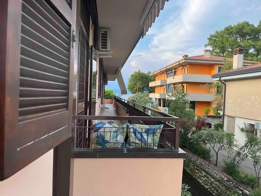Timetofreedom Studio Privatstrand Mit Pool Sirmione Daire